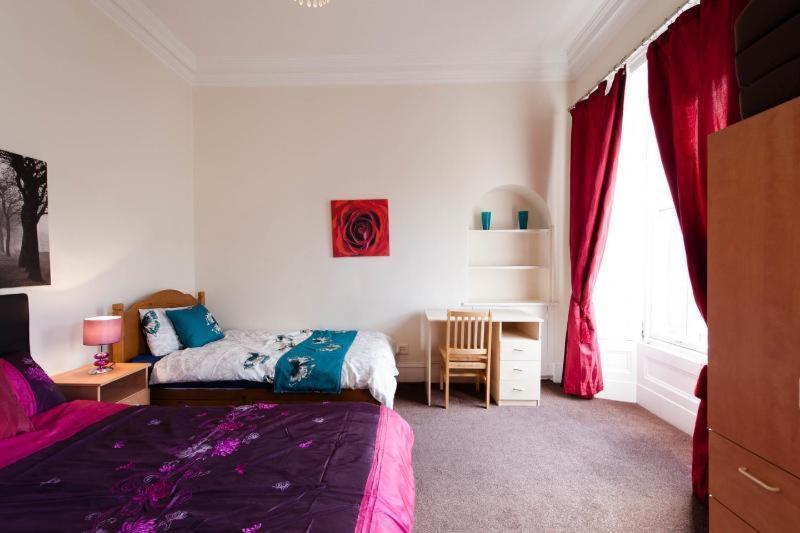 Edinburgh Central Roomz Aparthotel Экстерьер фото